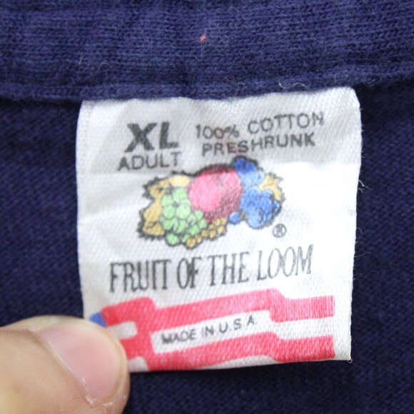 Vintage Fruit Of Loom Shirt Mens The Loom Single Stitch TREASURE ISLAND USA XL - Picture 6 of 9